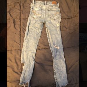 Women’s American Eagle skinny jeans